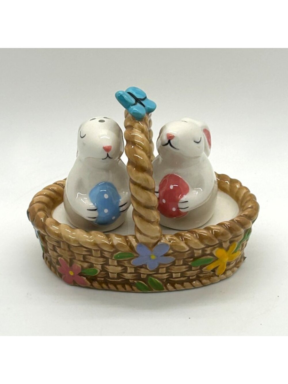 Blue Sky Ceramics Easter Bunny Couple Salt Pepper Shaker Set Floral Basket Butte